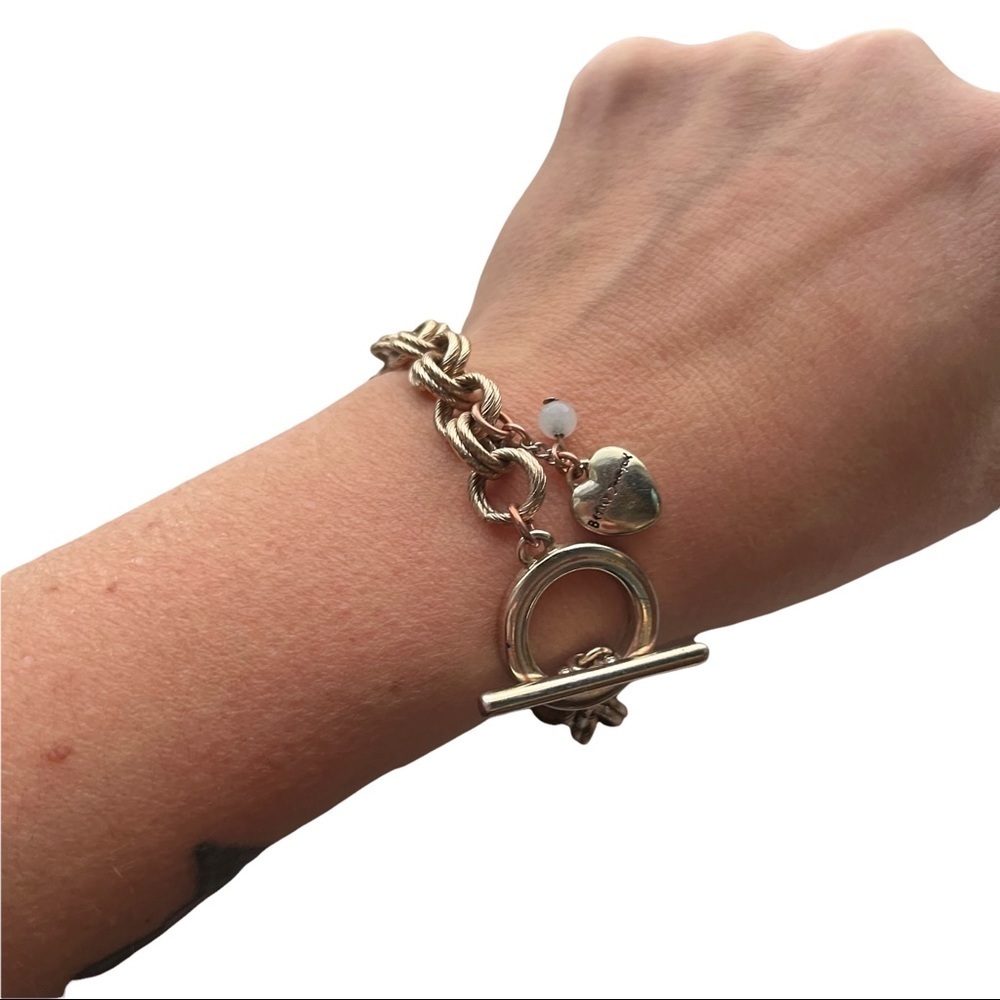 BETSEY JOHNSON Gold Charm Bracelet + Earrings - Picture 3 of 11
